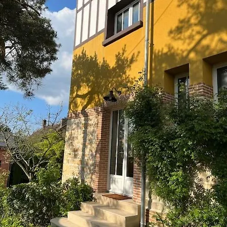 D'exception A 500 M De La メルヴィル・フランスヴィル・プラージュ