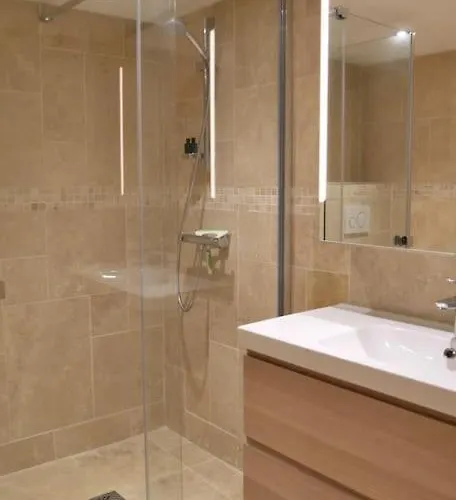 D'exception A 500 M De La