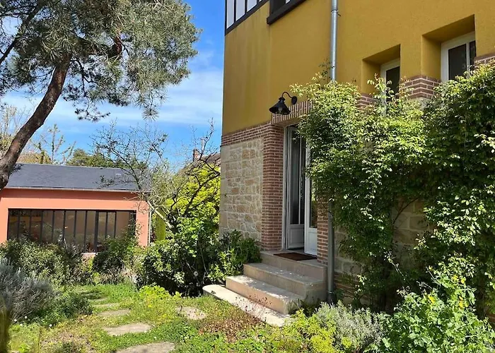 D'exception A 500 M De La וילה