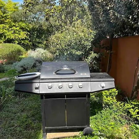 D'exception A 500 M De La Вилла *