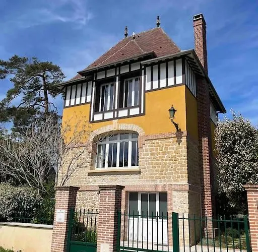 Willa D'exception A 500 M De La *