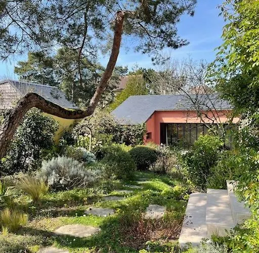 D'exception A 500 M De La *