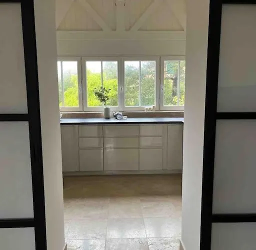 D'exception A 500 M De La Willa