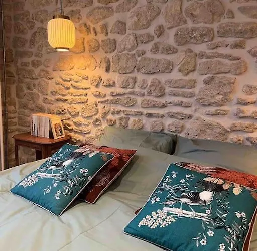 D'exception A 500 M De La Merville-Franceville-Plage