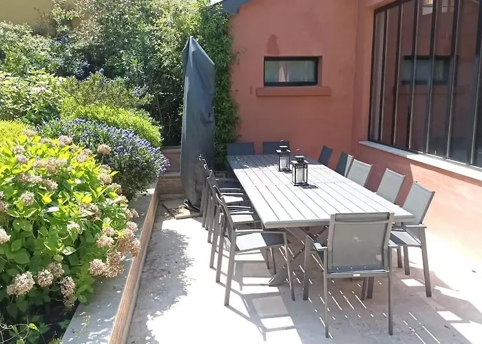 Willa D'exception A 500 M De La *