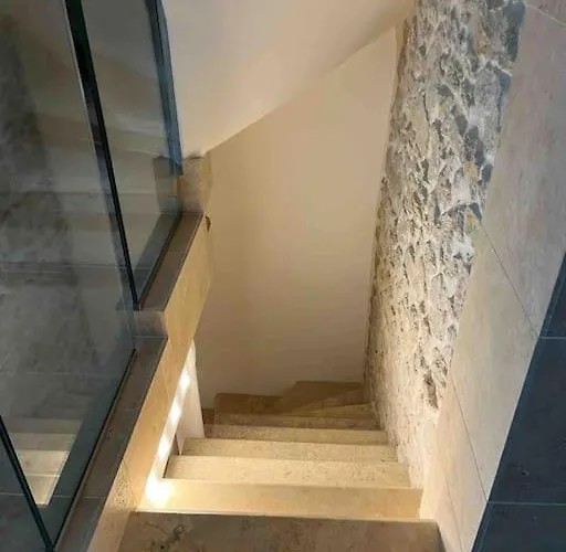 Willa D'exception A 500 M De La